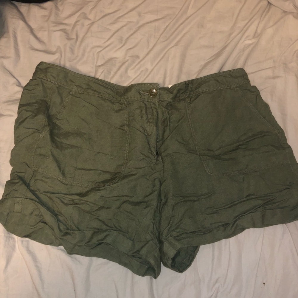 NWT Green LOFT Shorts